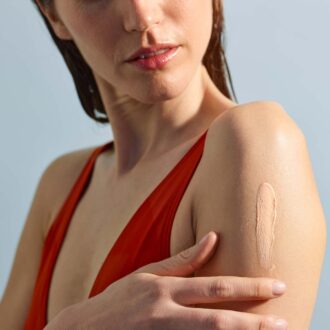 spf50 satin sun milk